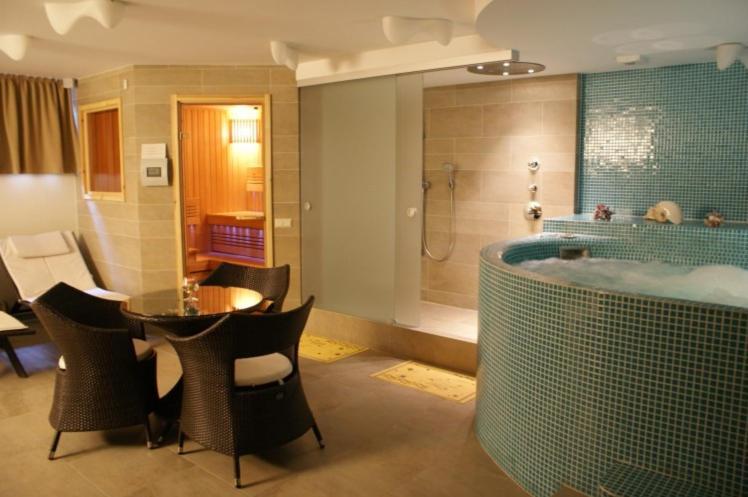 פלאנגה Guest House Astuoni מראה חיצוני תמונה